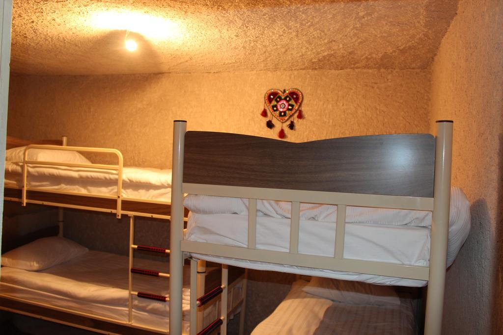 Stay In Peace Cave Hostel Göreme Exterior foto